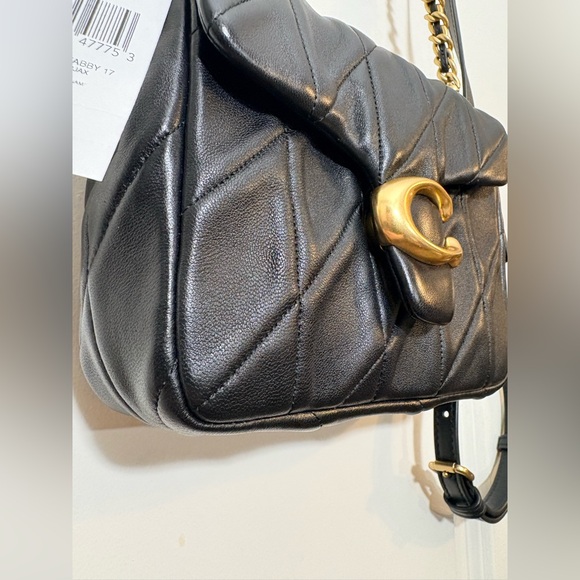 NWT Coach Times Square Tabby 17 - Quilted Black Leather - CW628 - Picture 4 of 16